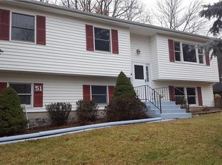 51 Cricketown Rd, Stony Pt, NY 10980