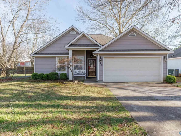 105 Yellowwood Ct, Madison, AL 35758
