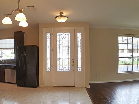 5th image of 12709 Cayman Ln