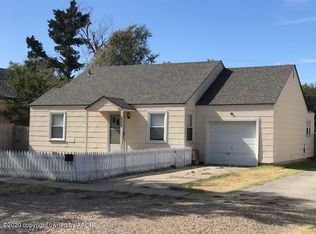 1202 S Amherst St, Perryton, TX 79070