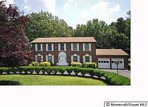 2nd image of 87 Bennett Rd