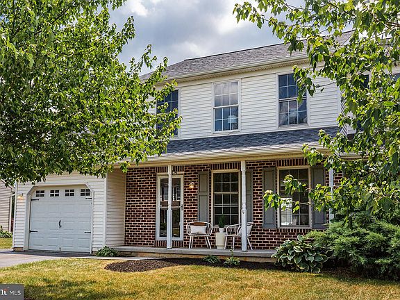 2nd image of 4176 Green Park Dr