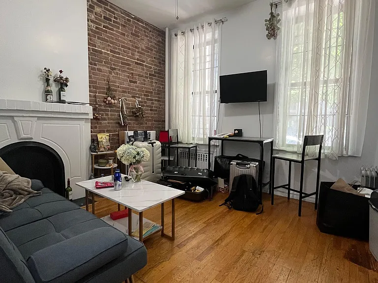 426 E 58th St #1A — Photo 2
