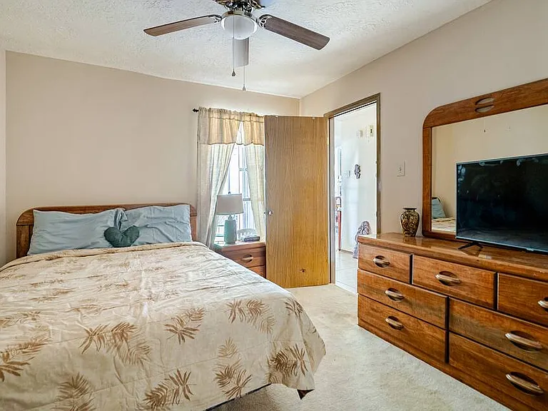 12502 Chalmette St — Photo 4