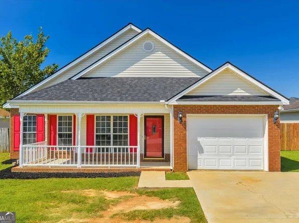118 Larkspur Ln, Bonaire, GA 31005