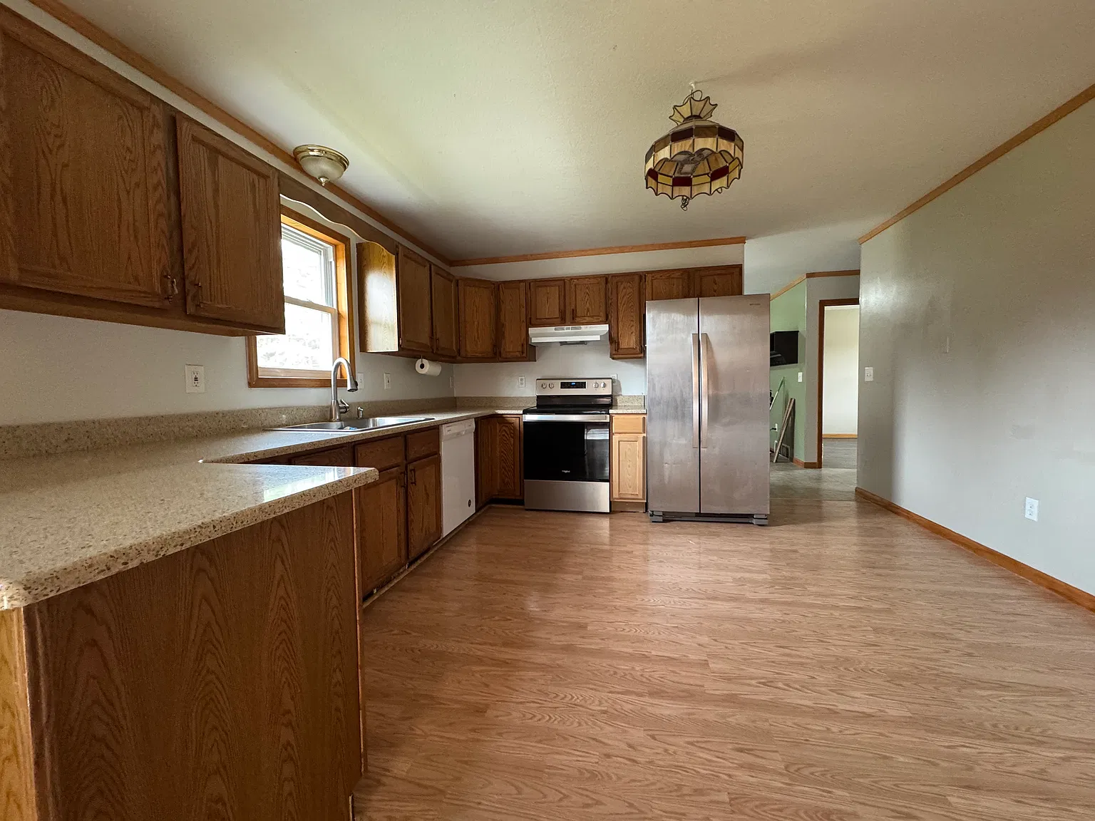 Indian Reserve Rental — Photo 3