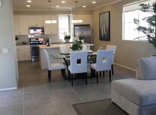 221 W Carson St, Carson, CA 90745