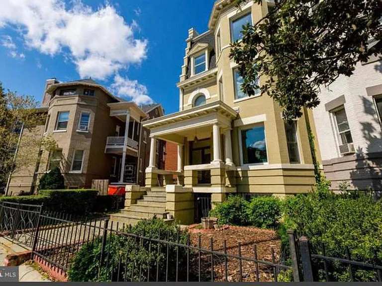 1531 Park Rd NW #5 — Photo 17