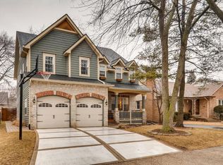 300 Herrick Rd, Riverside, IL 60546