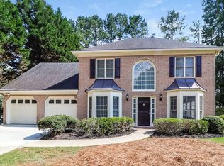 4832 Helga Way NE, Woodstock, GA 30188