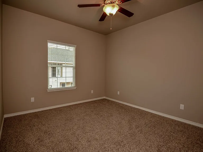 3415 Papa Bear Dr — Photo 13