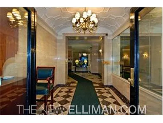 Rented by Douglas Elliman | media 36
