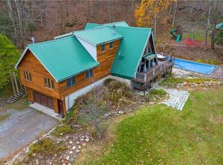 9138 State Rd, Colden, NY 14033