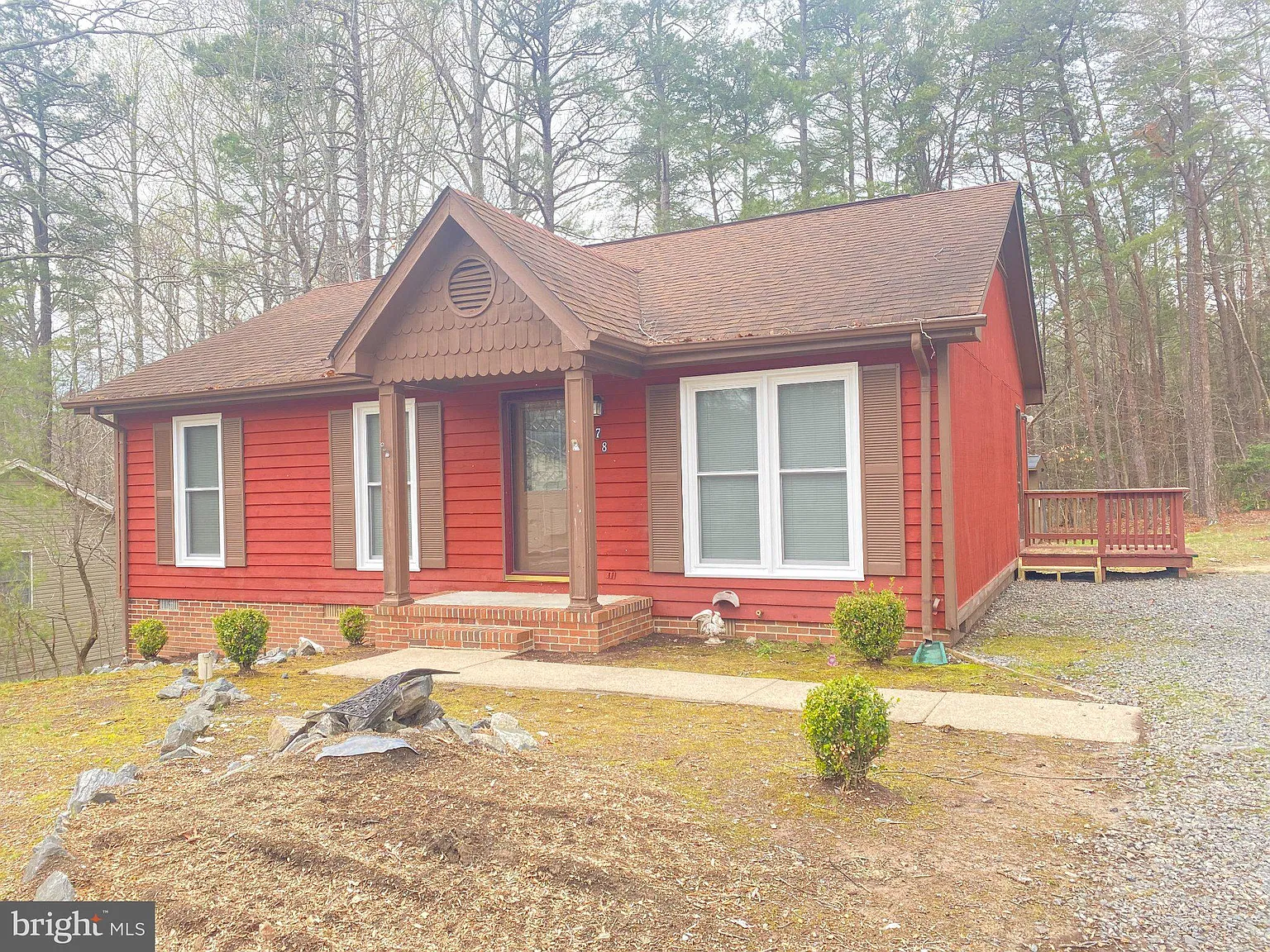 3 bed, 2.0 bath, 1008 sqft, $1,800 — Photo 2