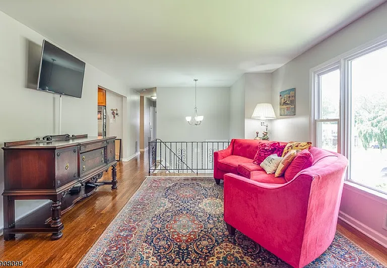 14 Ash Ln — Photo 4
