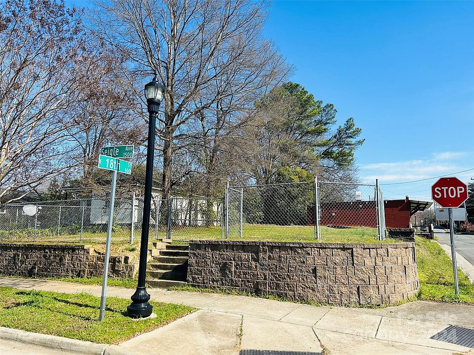 1st image of 1500 Seigle Ave