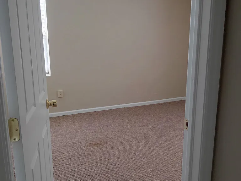 1410 1/2 Pine Way #B — Photo 9