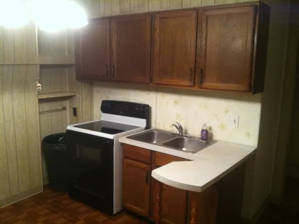 105 Robert St, Nanticoke, PA 18634