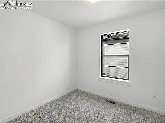 10642 Columbite Hts — Photo 15