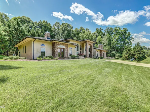 278 Lakeshore Rd, Bluff City, TN 37618