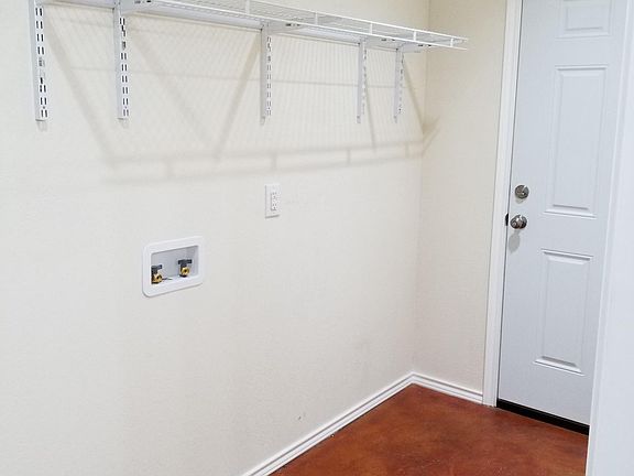 4th image of 3604 Pickett St