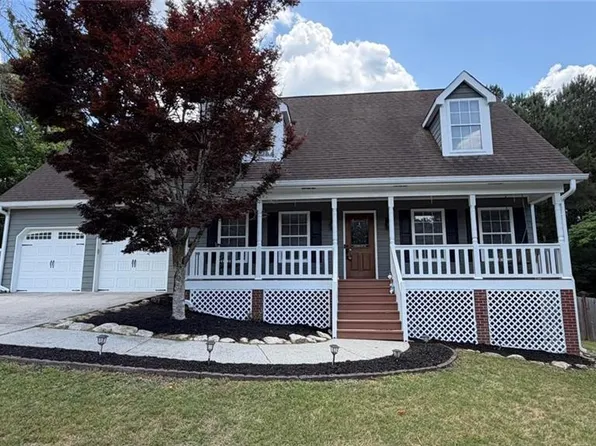 1235 Waterwood Dr, Loganville, GA 30052