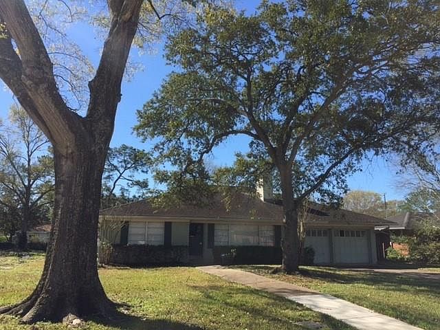 1st image of 3827 Linkwood Dr