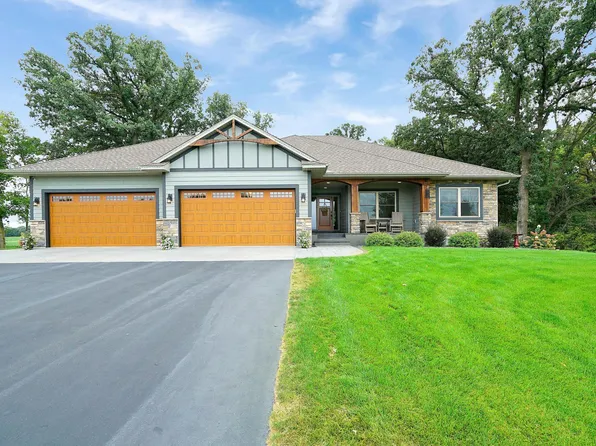 293 Grand View Ct, New Prague, MN 56071