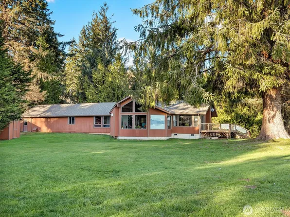 556 State Route 401, Naselle, WA 98638