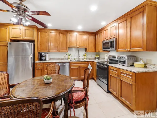 2955 Lakeside Dr Unit 126, Reno, NV 89509