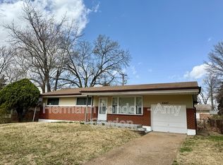 2247 Lovett Dr, Saint Louis, MO 63136