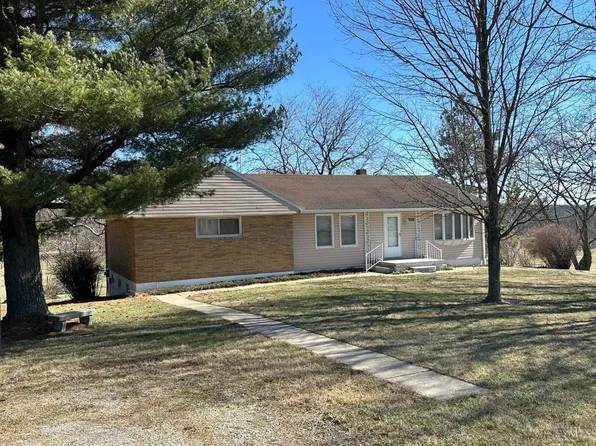 9132 Careytown Rd, Hillsboro, OH 45133