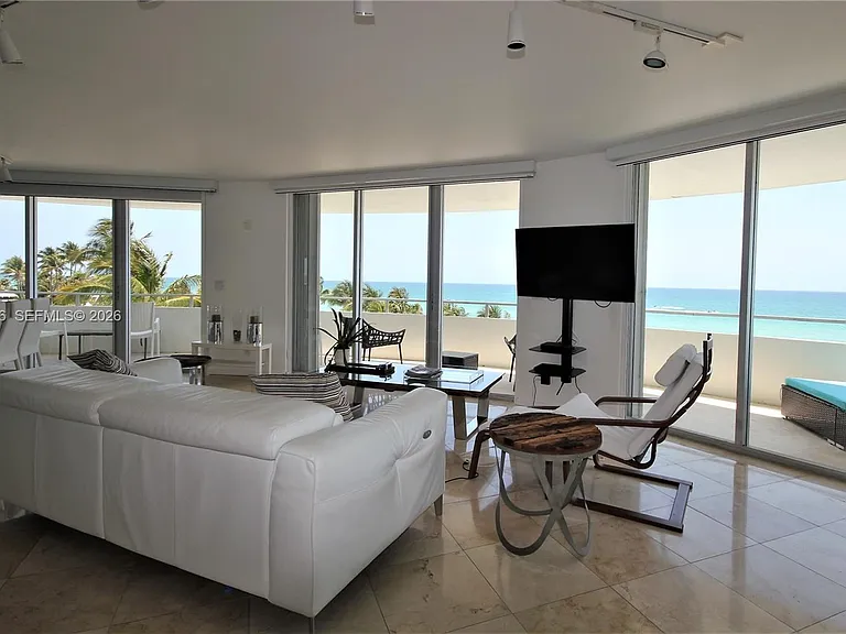5151 Collins Ave #532 — Photo 56