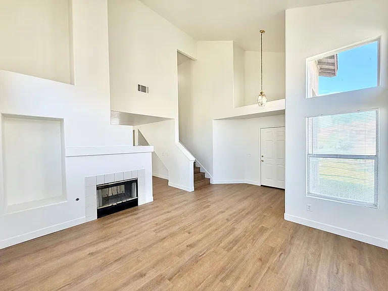 15854 Pampas Ct — Photo 6