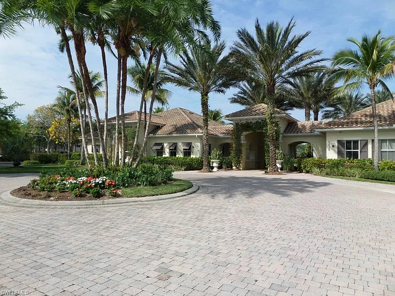 1634 Tarpon Bay Dr S #202 — Photo 32