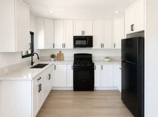 7224 Hazeltine Ave #1, Van Nuys, CA 91405