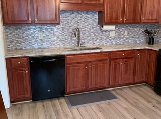 124 Hanahan Plantation Cir, Hanahan, SC 29410