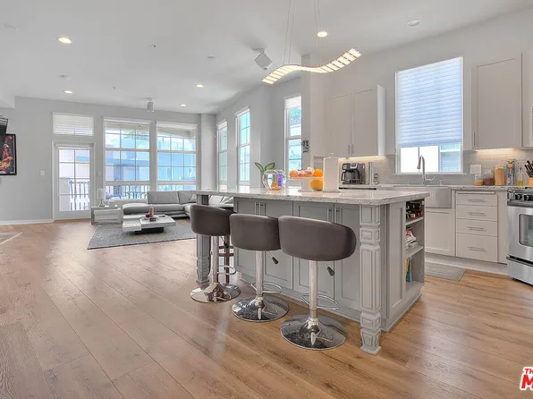 13020 Pacific Promenade Unit 303, Playa Vista, CA 90094