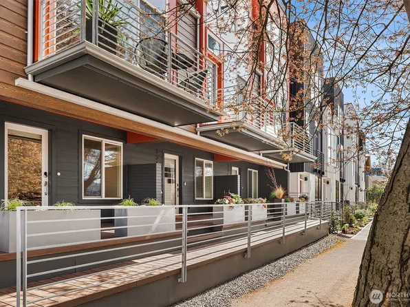 2248 Fairview Avenue E, Seattle, WA 98102