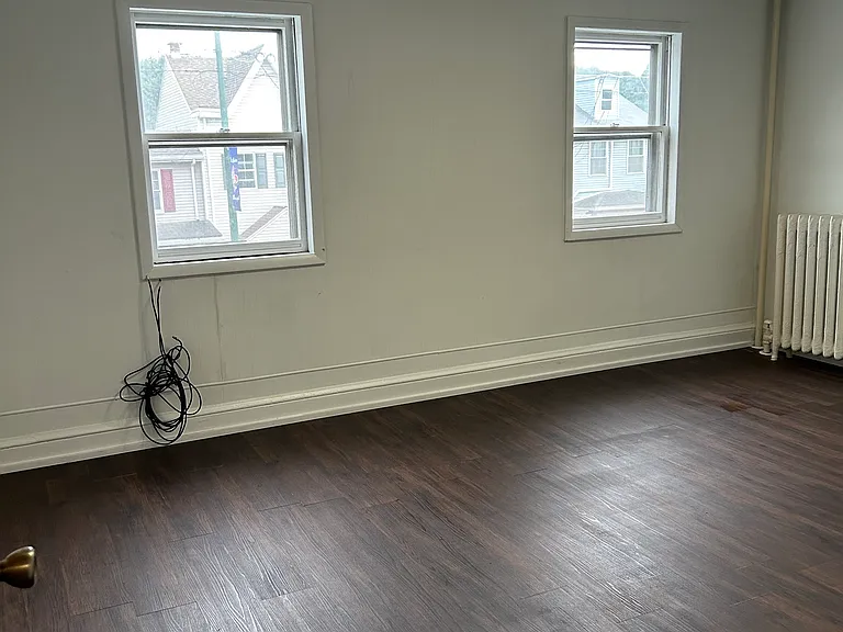 106 S 2nd St #2 — Photo 6