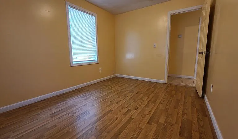 235 Wadsworth St — Photo 14