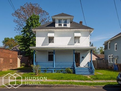 Hudson Homes Management-Front of home