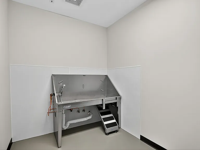 750 Tower Dr — Photo 23