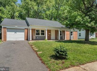 20 Executive Ln, Willingboro, NJ 08046