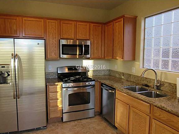 3rd image of 393 Red Eucalyptus Dr