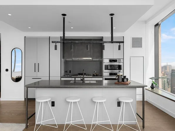 11 Hoyt St APT 49C, Brooklyn, NY 11201