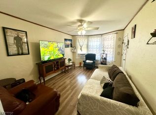 6A Swaine Pl, West Orange, NJ 07052
