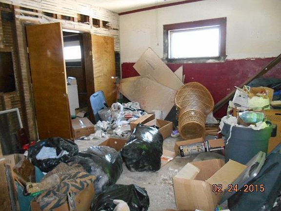 4th image of 732 Wellmeier Ave