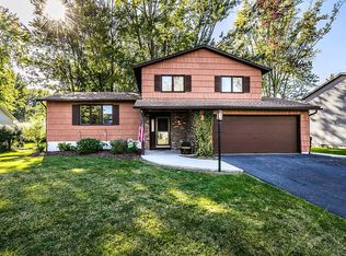 4308 Cinnamon Path, Liverpool, NY 13090