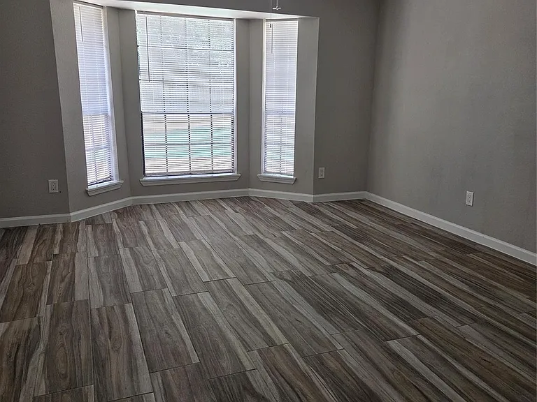 592 River Plantation Dr — Photo 10